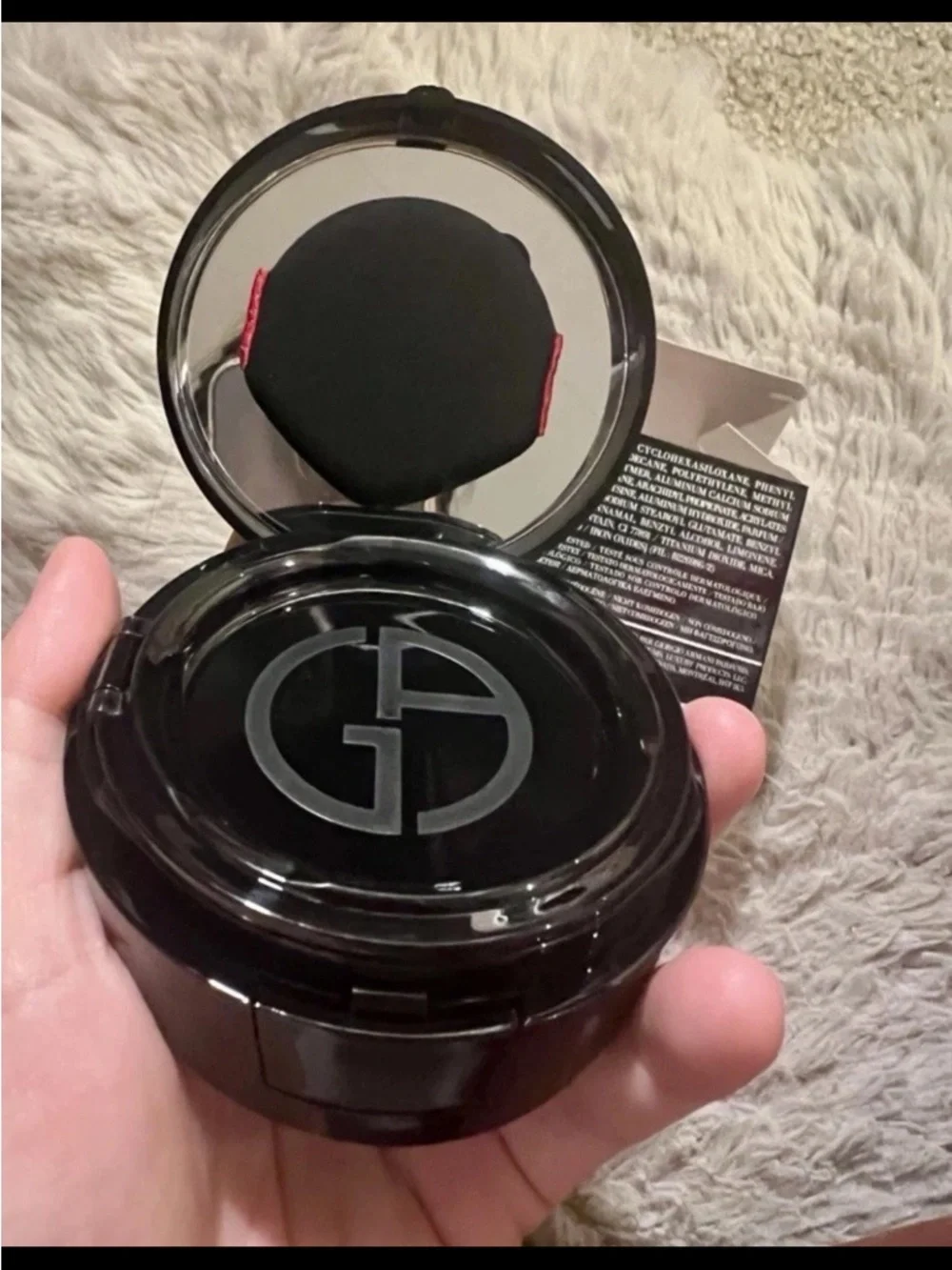 Giorgio Armani natural lasts
